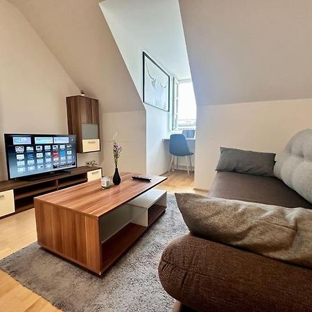 Panorama Schlossberg & Jacuzzi غراتس المظهر الخارجي الصورة